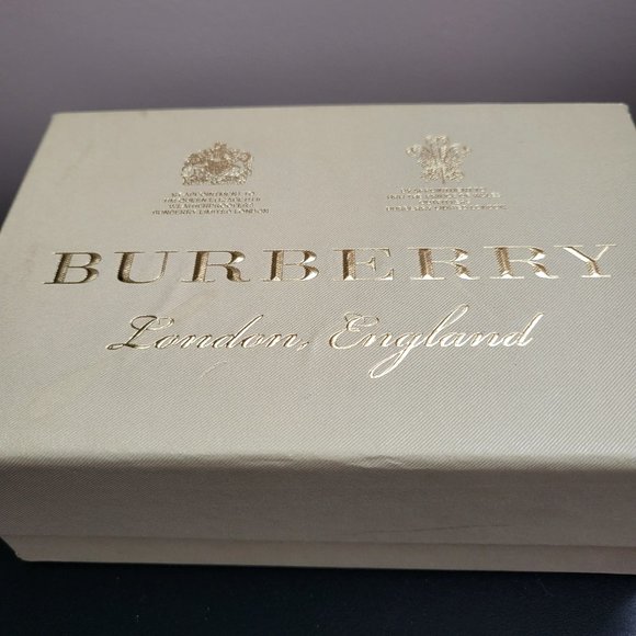 **SOLD** Brand New Burberry Thomas Bear Keychain - Picture 3 of 3